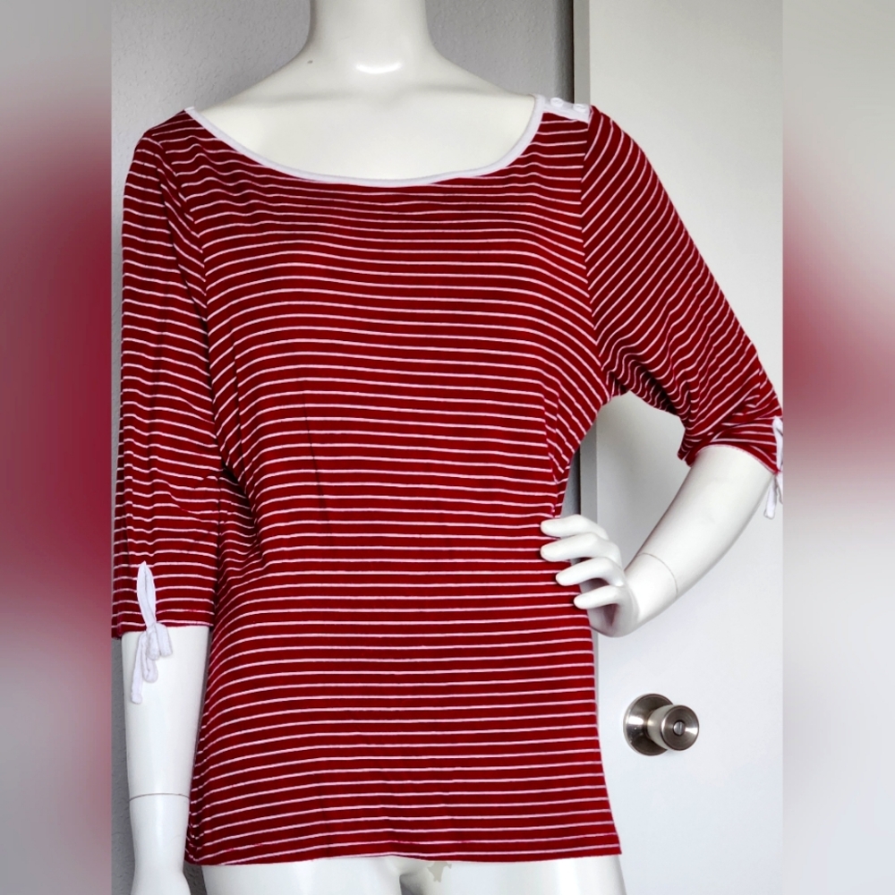 Maroon stripe top